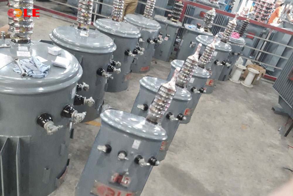 Máy biến áp 1 pha tại nhà máy sản xuất LE